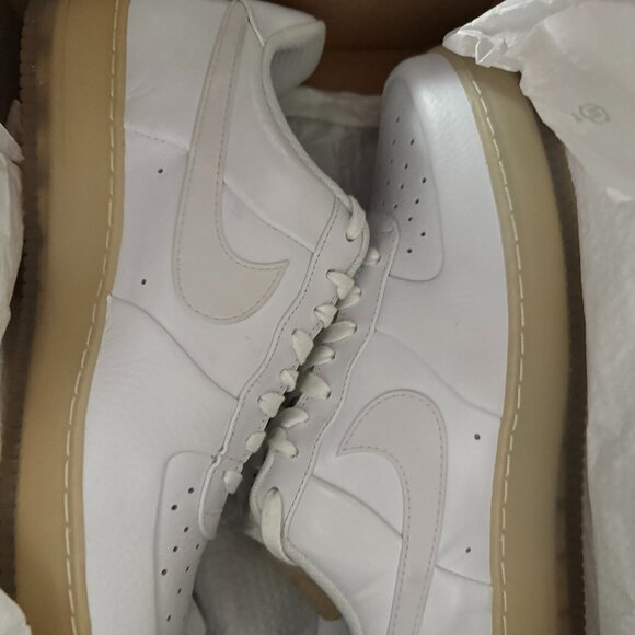 Nike Airforce 1 Low Supreme - Size 12 M